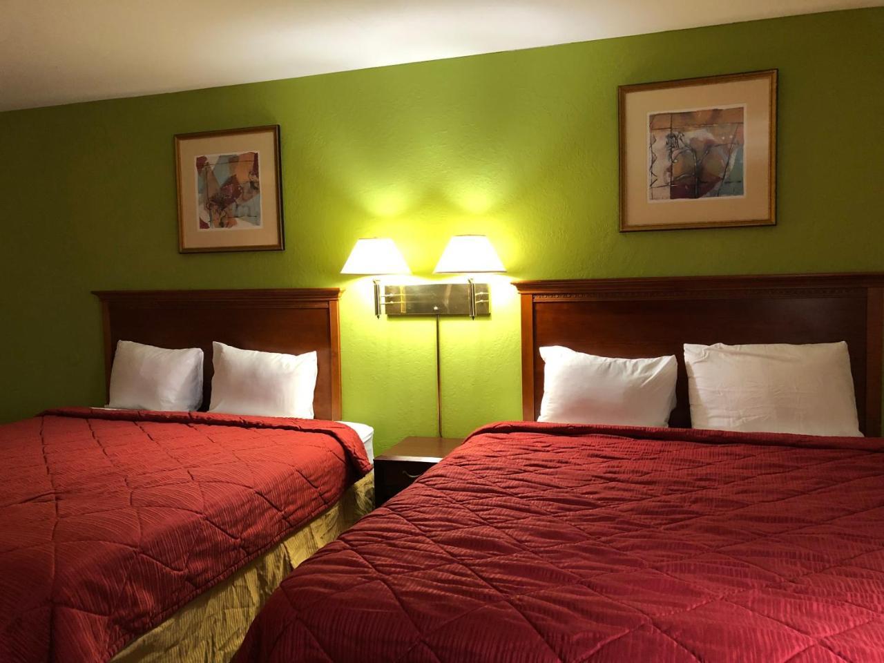 Red Bluff Inn Extérieur photo