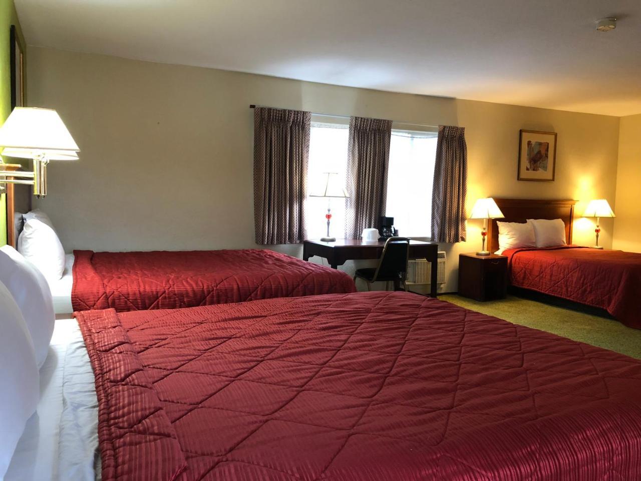 Red Bluff Inn Extérieur photo