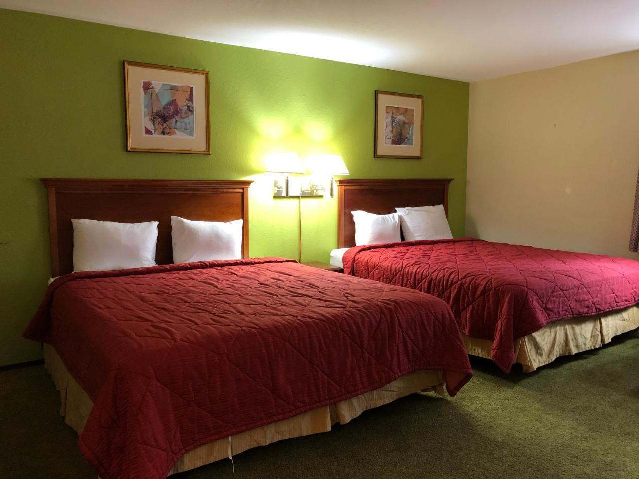 Red Bluff Inn Extérieur photo